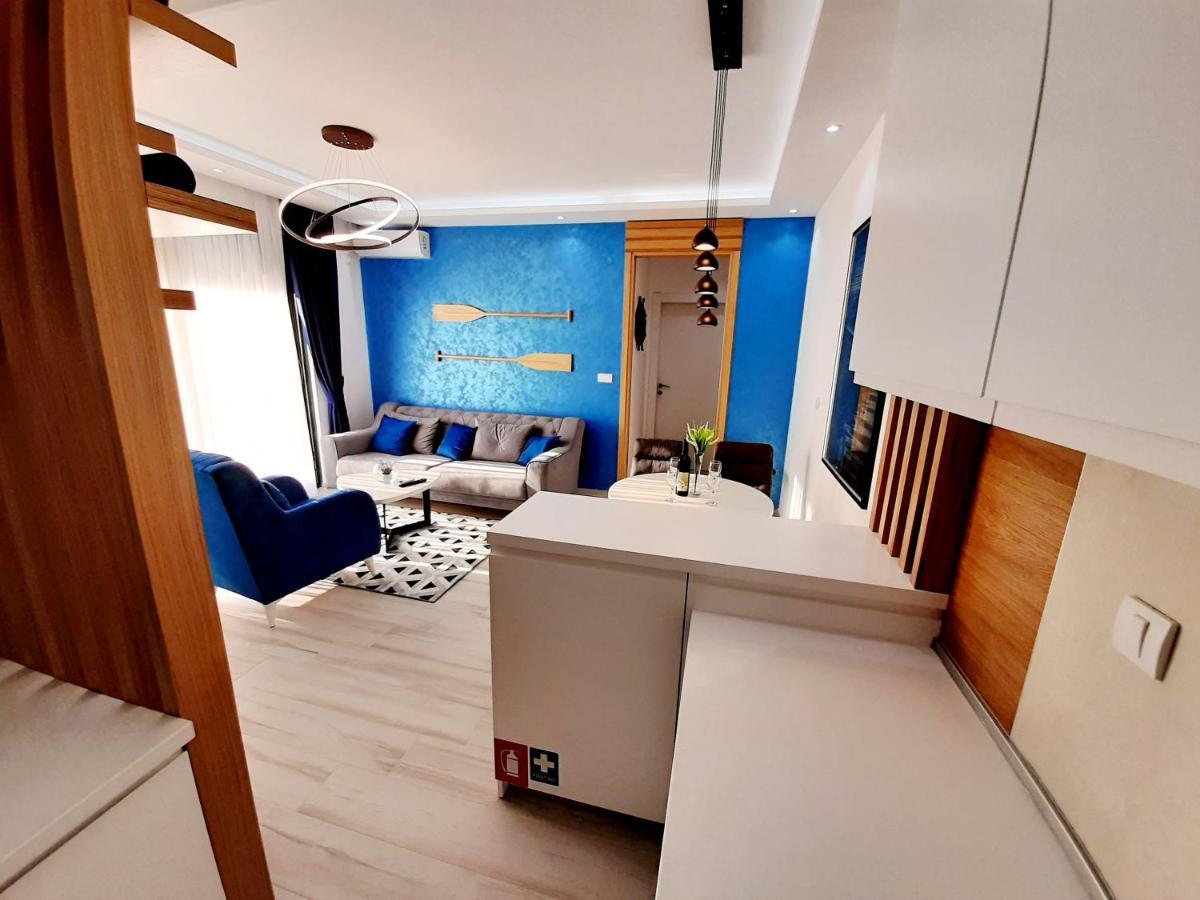 Apartment Maritimo Di Cattaro****lux With Garage *