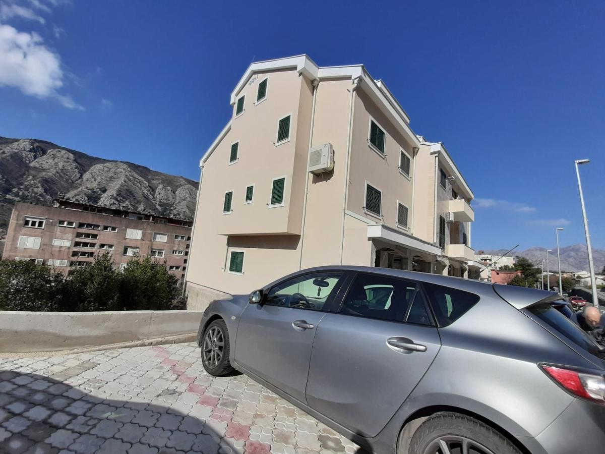 Apartment Maritimo Di Cattaro****lux With Garage